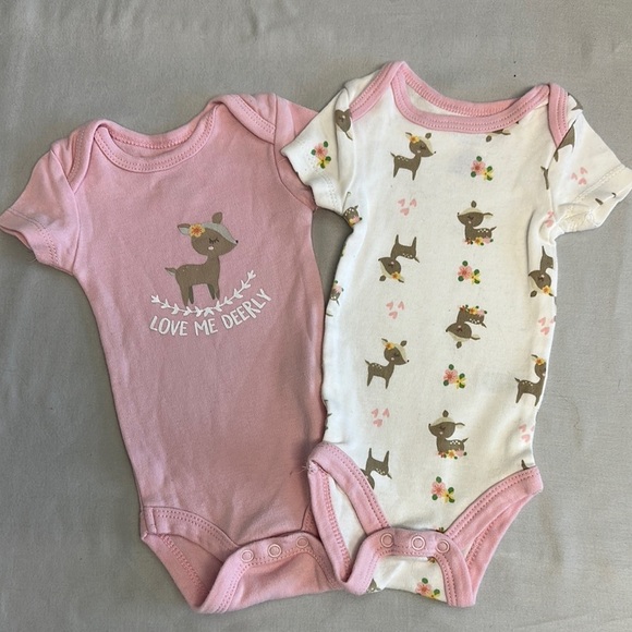 Koala Kids set of 2 Newborn Pink and White Bodysuits with Deer Design - Picture 1 of 3
